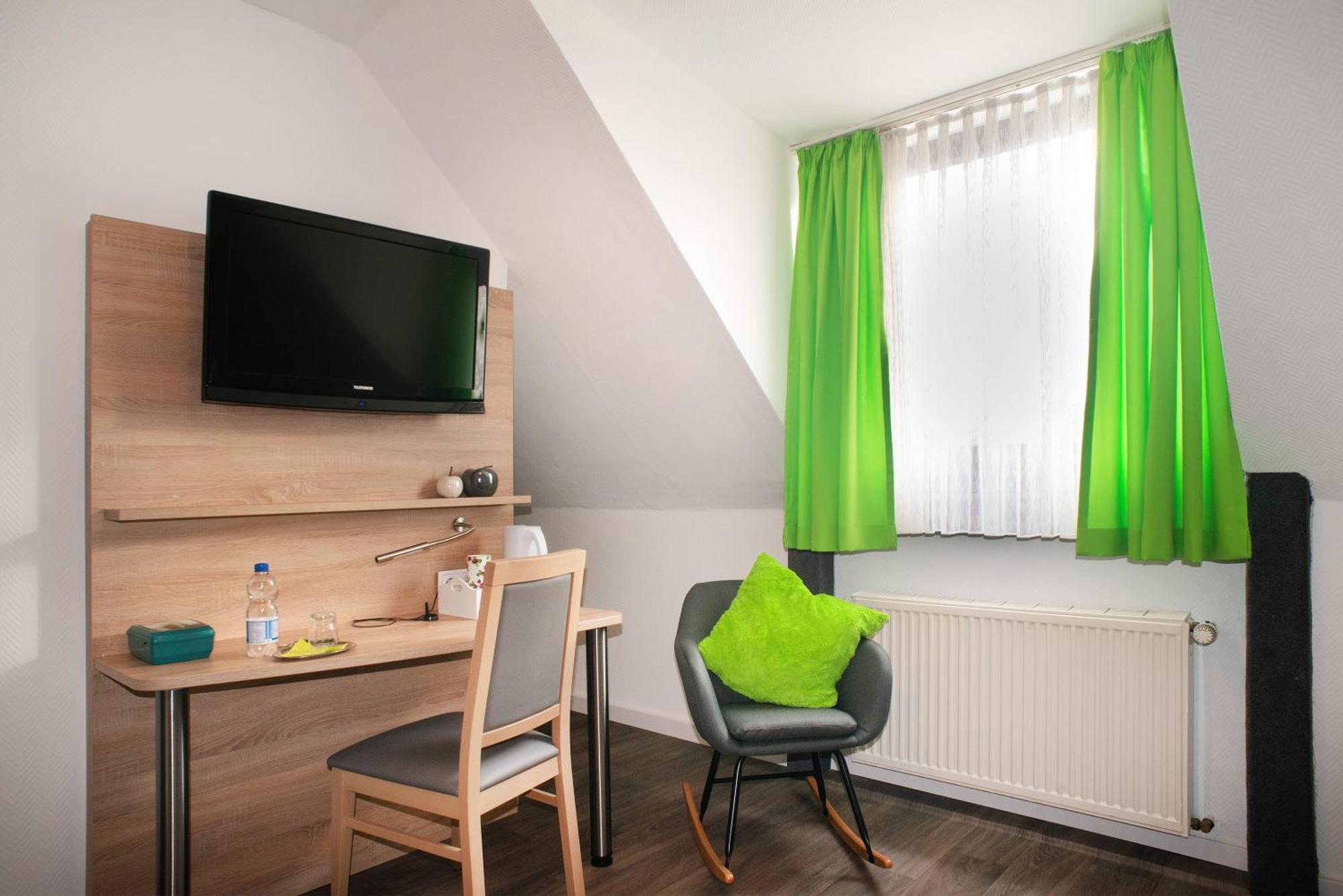 Hotel Garni Haus Schoenberger Heiligenhaus Room photo