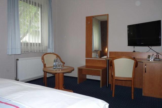 Hotel Garni Haus Schoenberger Heiligenhaus Room photo